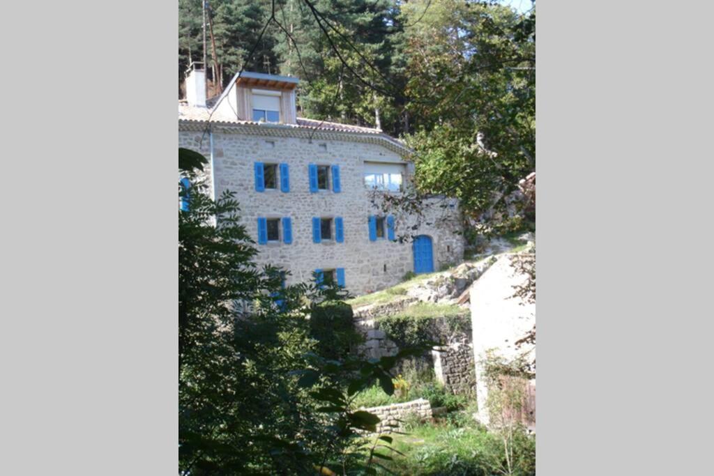 Loft La Rose Desiree Gite 3 Etoiles Chalencon Kültér fotó